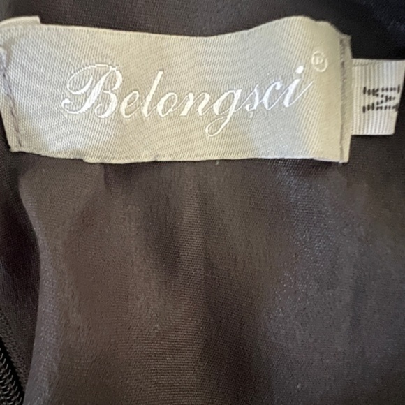 Belongsci black v-neck dress w/three-quarter length sleeves, Sz M. Preowned. EUC - Picture 8 of 8